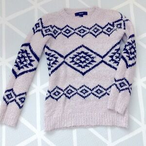 Forever 21 chunky comfy sweater. Excellent condition. Size small.